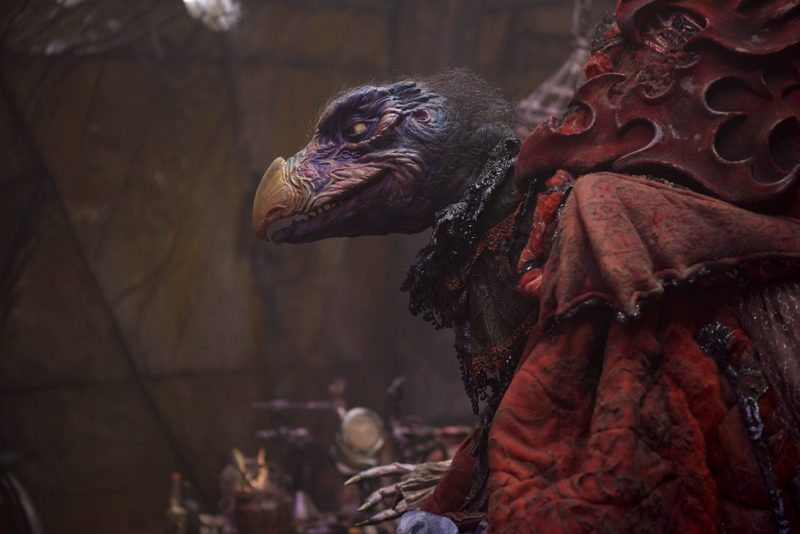 Illustration for article titled The Dark Crystal producers on their Netflix prequel: “It ain’t The Happy Crystal”
